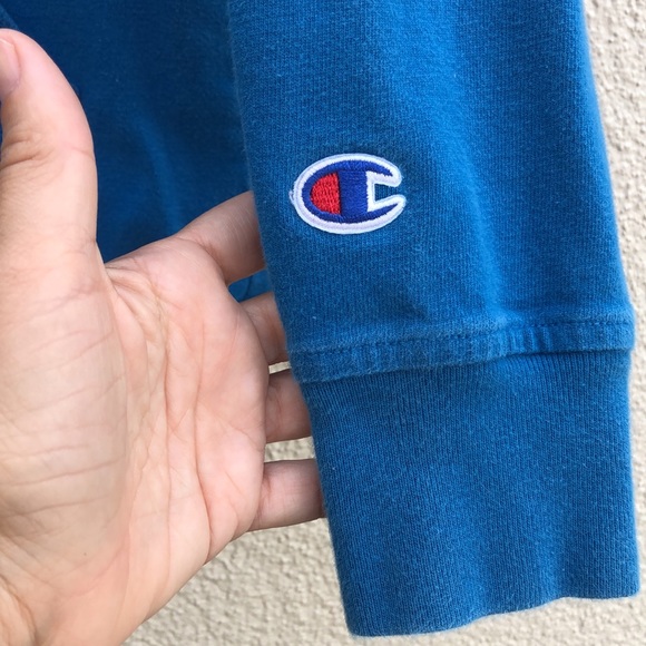 CHAMPION Mid-Weight Pullover Hoodie - Picture 3 of 8